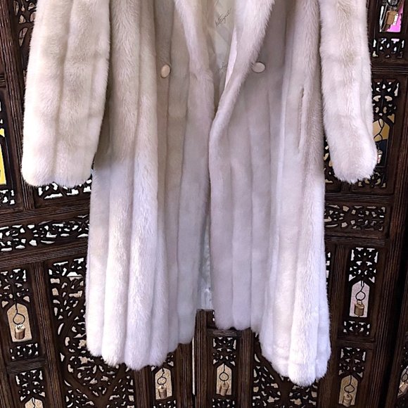INTRIGUE BY MONTEREY MILLS INC OFF WHITE LONG SLEEVE LONG FAUX FUR COAT - Picture 2 of 5